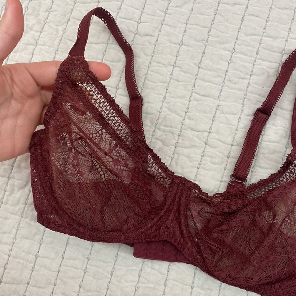Simone Perele Lace Bra - Picture 3 of 9